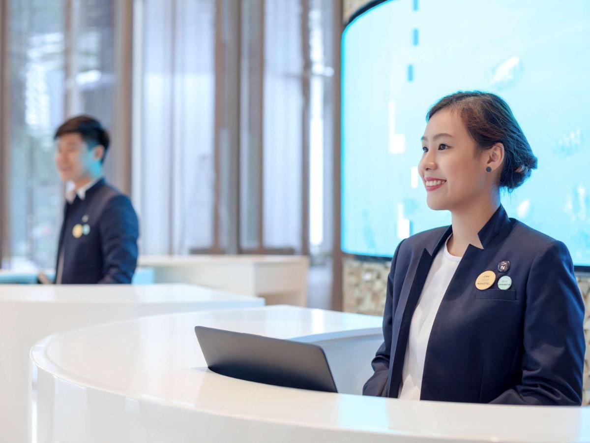 Khách sạn Novotel On Stevens 4*